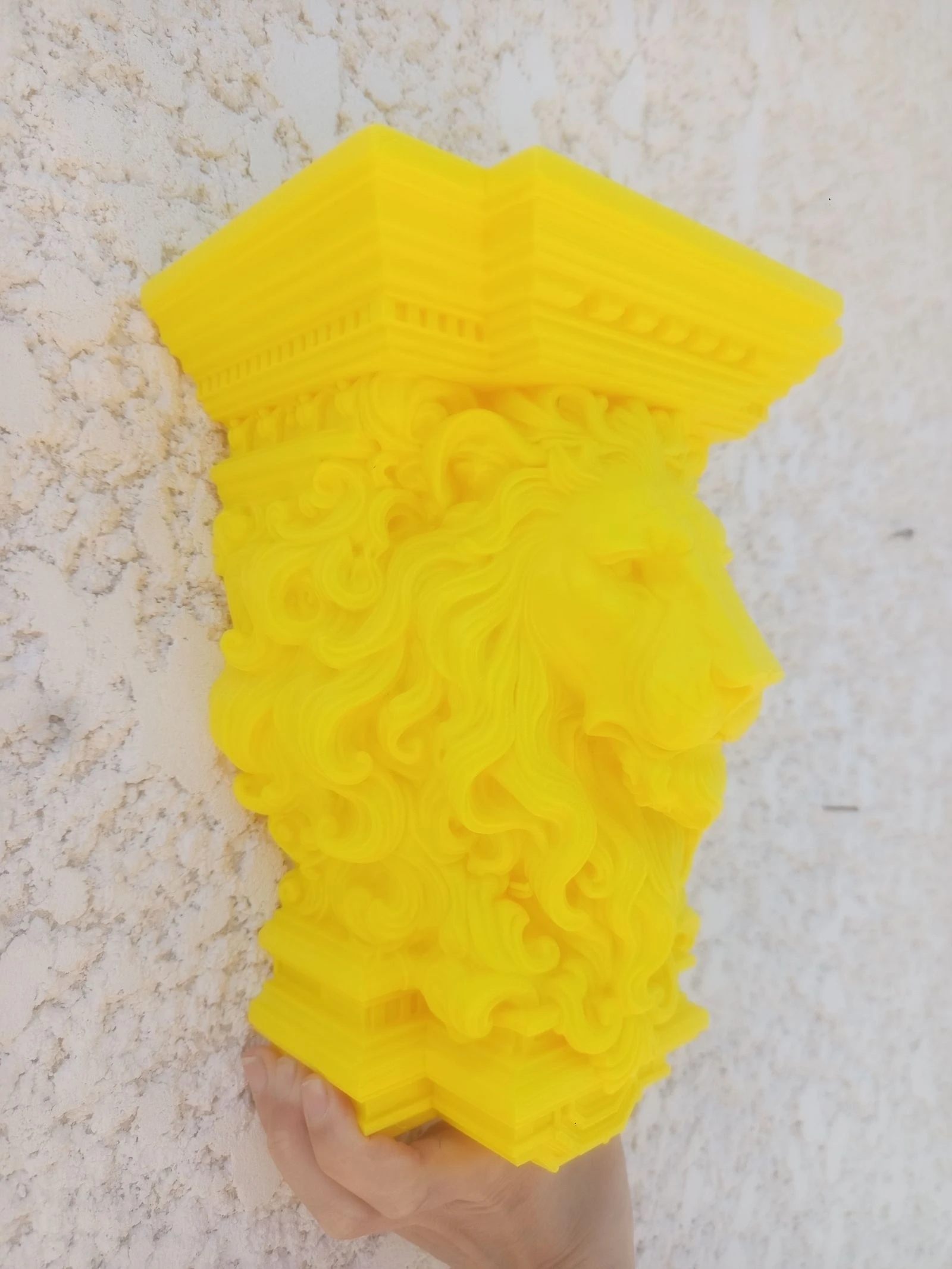 Leeuwenkop gele kleur 25 cm 💛 – photo 5